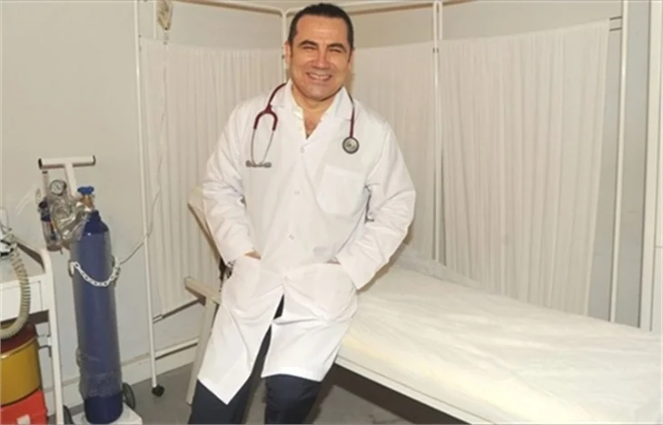 Ferhat Göçer, doktorluğu bıraktı!