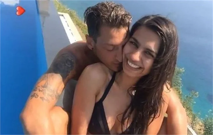 Amine Gülşe'den haber var! Sağlık durumu nasıl?