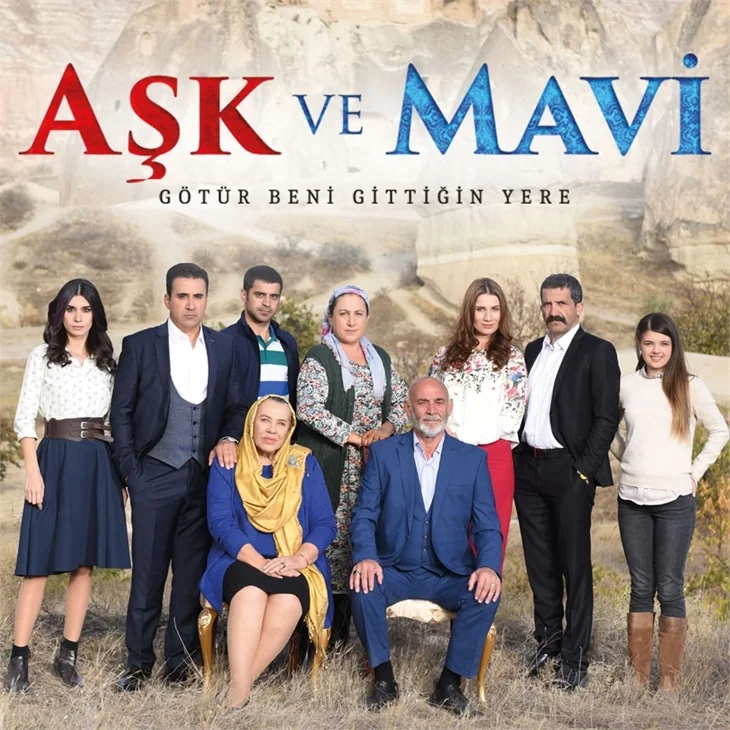 Aşk ve Mavi setine hayranlarından yoğun ilgi!