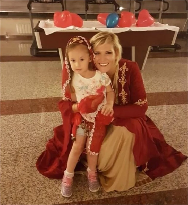 Özge Uzun: Nikâhta akıttığım gözyaşı...