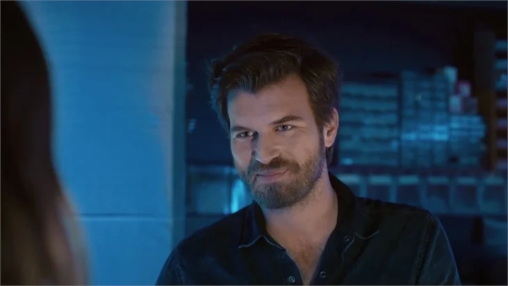 Büşra Develi, Kıvanç Tatlıtuğ ile aynı projede yer alacak mı?