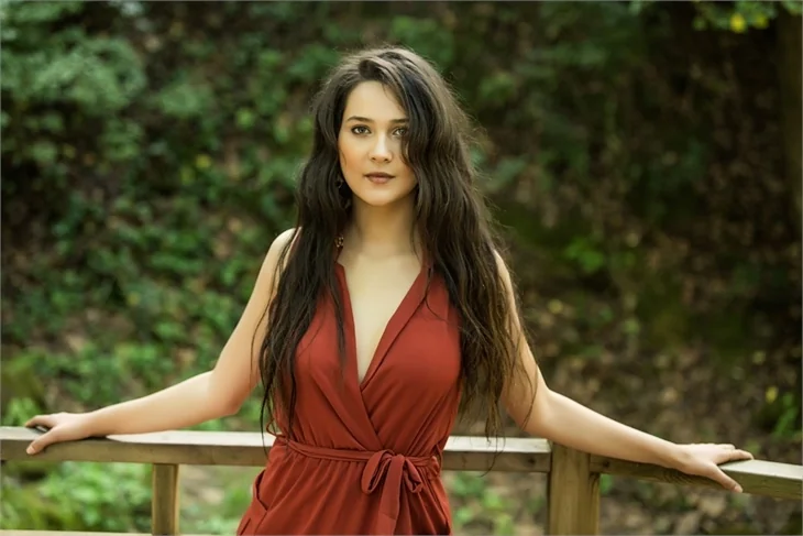 Gülsim Ali'nin 'Türkçe'yle imtihanı!