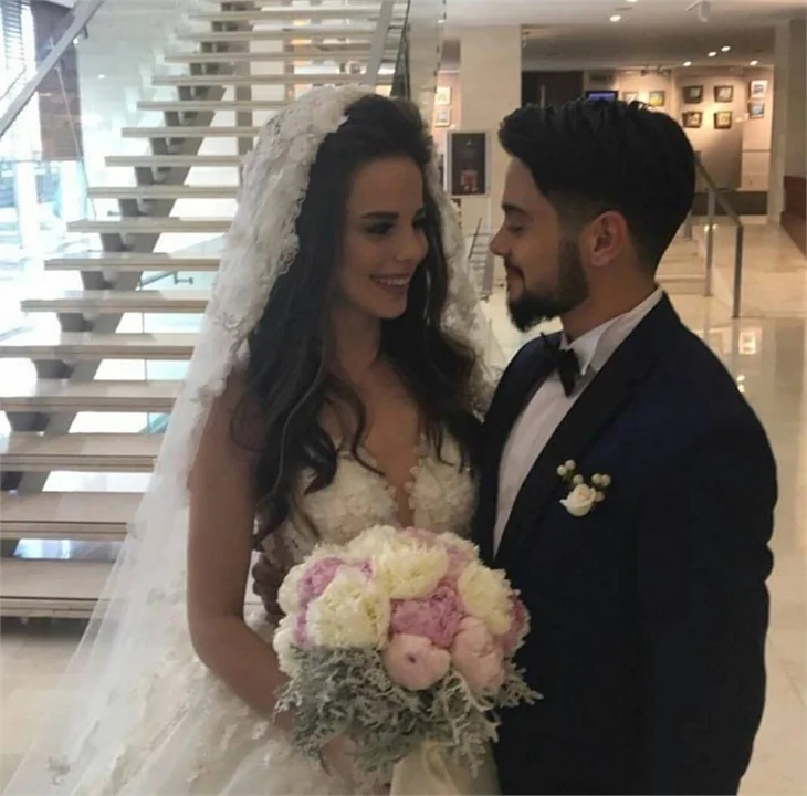 Rüzgar Erkoçlar ve Tuğba Beyazoğlu evlendi!