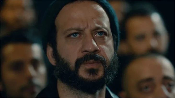 İşte ünlülerin kardeşleri...