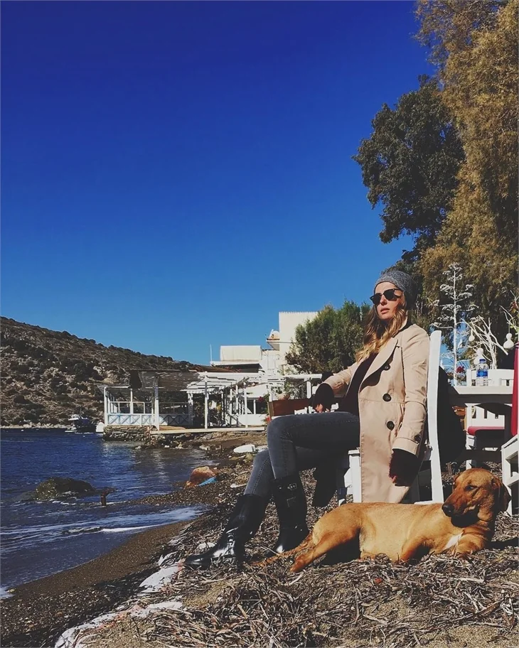 Kenan İmirzalıoğlu'nun partneri Toprak Sağlam hakkında merak edilenler...