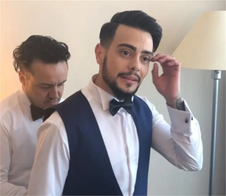 Rüzgar Erkoçlar, düğün biter bitmez kuyumcuya koştu!