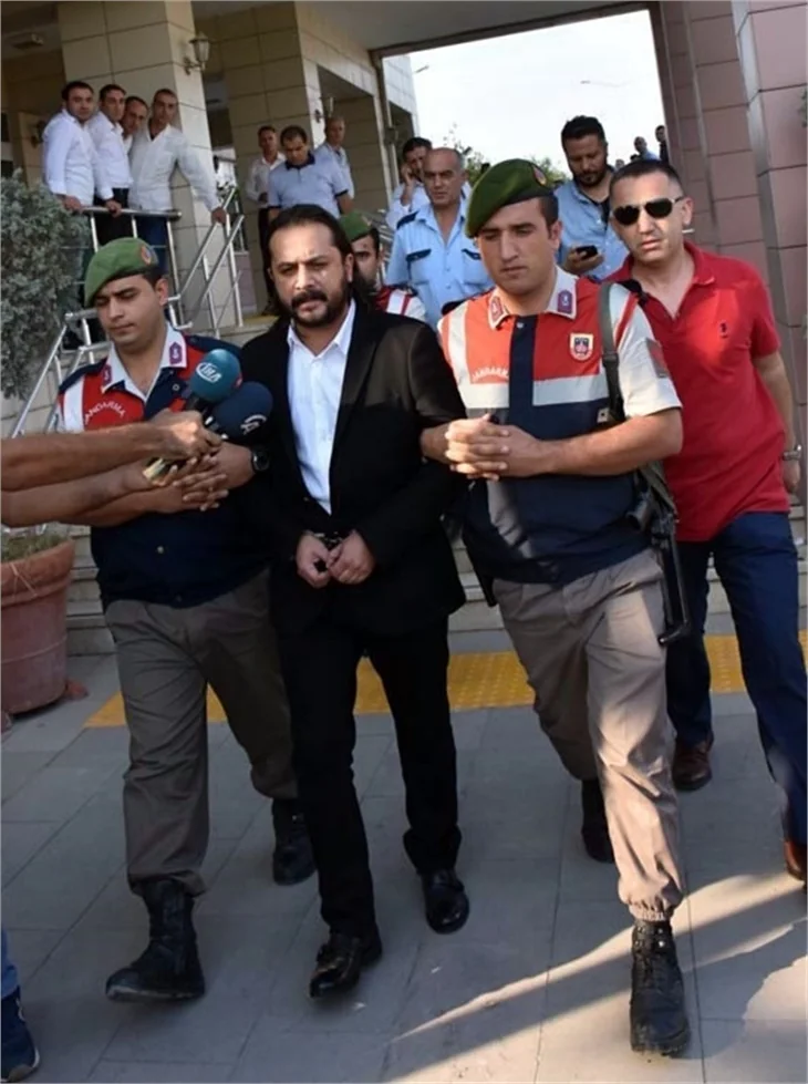 Emrah Serbes'in ifadesini kaza tutanağı çürüttü!