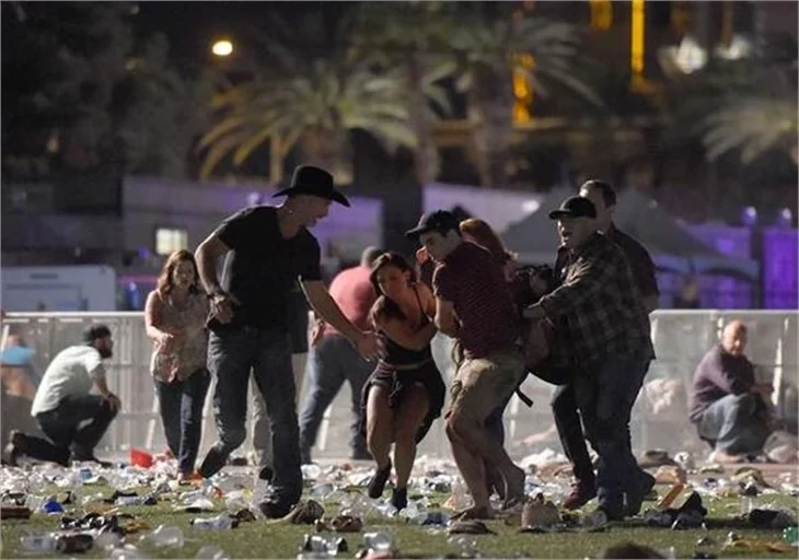 Las Vegas'ta konserde saldırı dehşeti! İlk fotoğraflar...