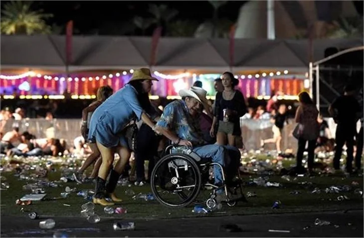 Las Vegas'ta konserde saldırı dehşeti! İlk fotoğraflar...
