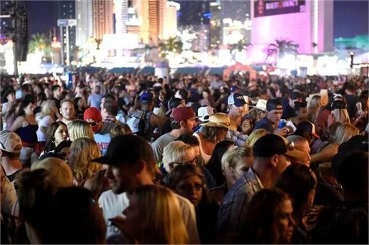 Las Vegas'ta konserde saldırı dehşeti! İlk fotoğraflar...