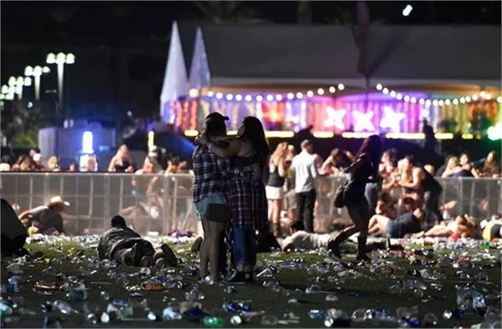 Las Vegas'ta konserde saldırı dehşeti! İlk fotoğraflar...