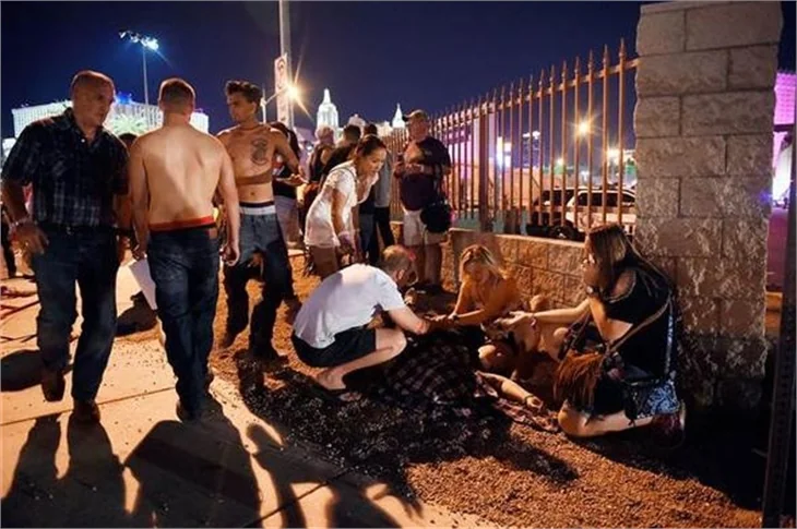 Las Vegas'ta konserde saldırı dehşeti! İlk fotoğraflar...