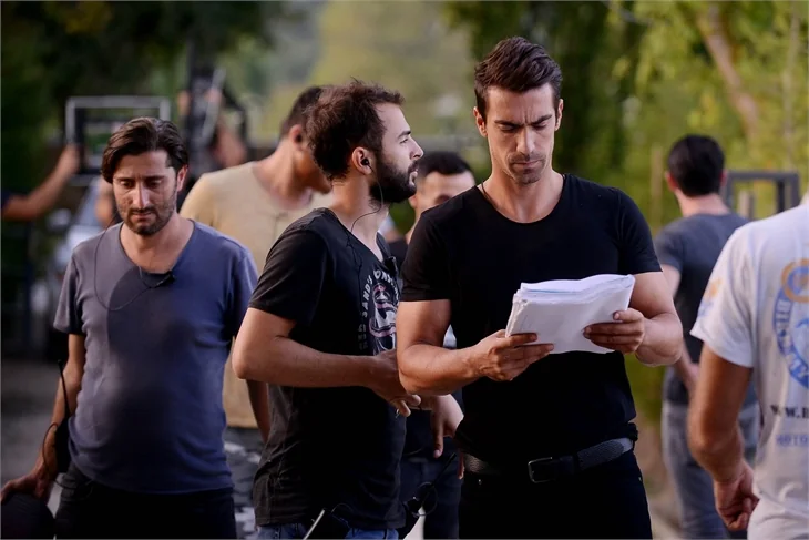 'Siyah Beyaz Aşk' setinden kareler…