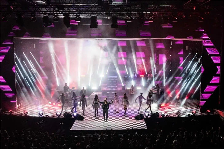 Berkay konserine ünlü akını!