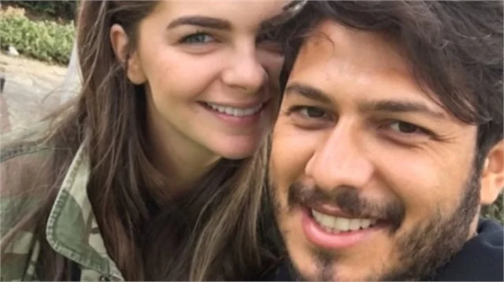 Bedri Güntay'dan eşi Pelin Karahan'a romantik kutlama!