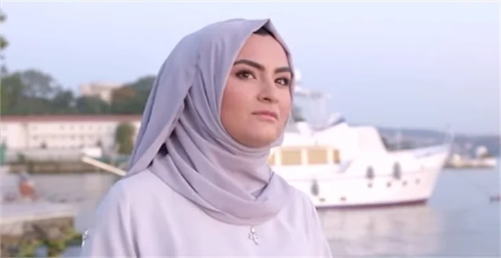 Gelin adayı Hanife, aşkını herkese ilan etti!