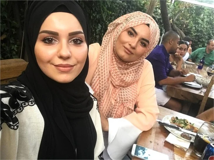 Gelin adayı Hanife, aşkını herkese ilan etti!