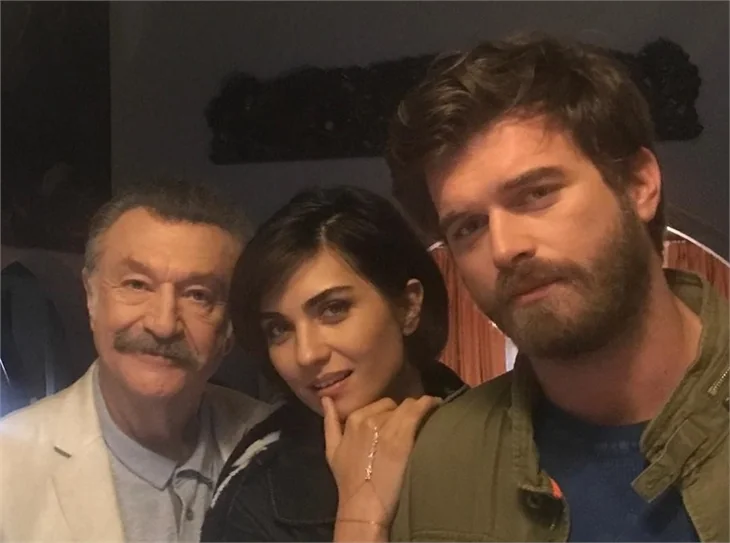 Kıvanç Tatlıtuğ ve Tamer Levent bu kez baba-oğul!