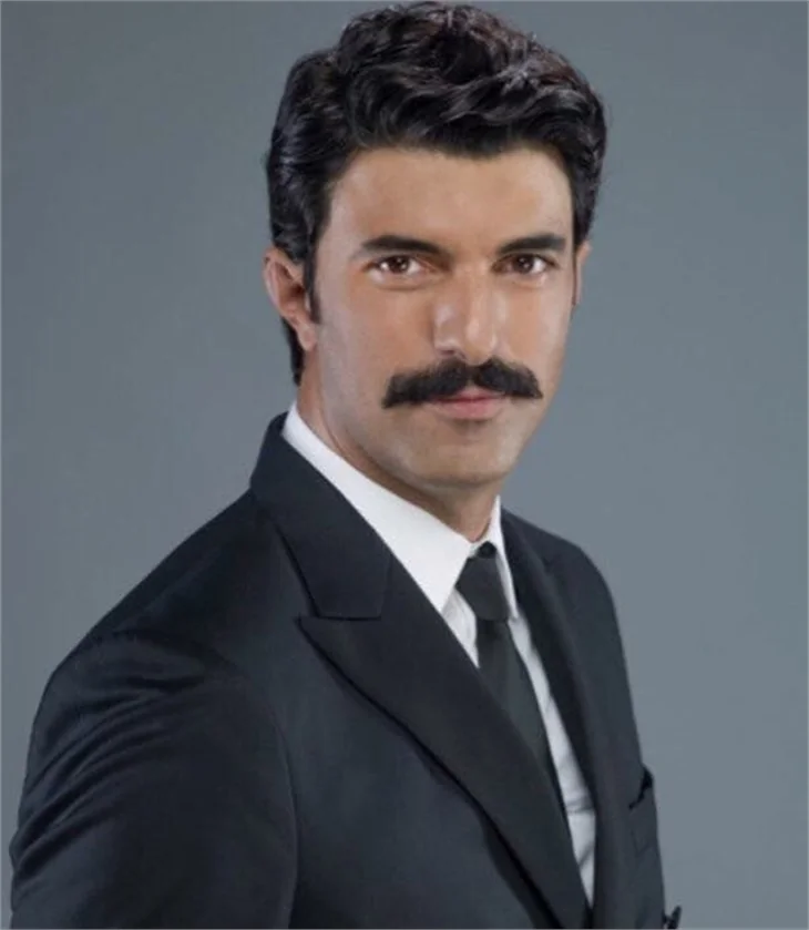 Dünyanın dört bir yanında Engin Akyürek çılgınlığı...