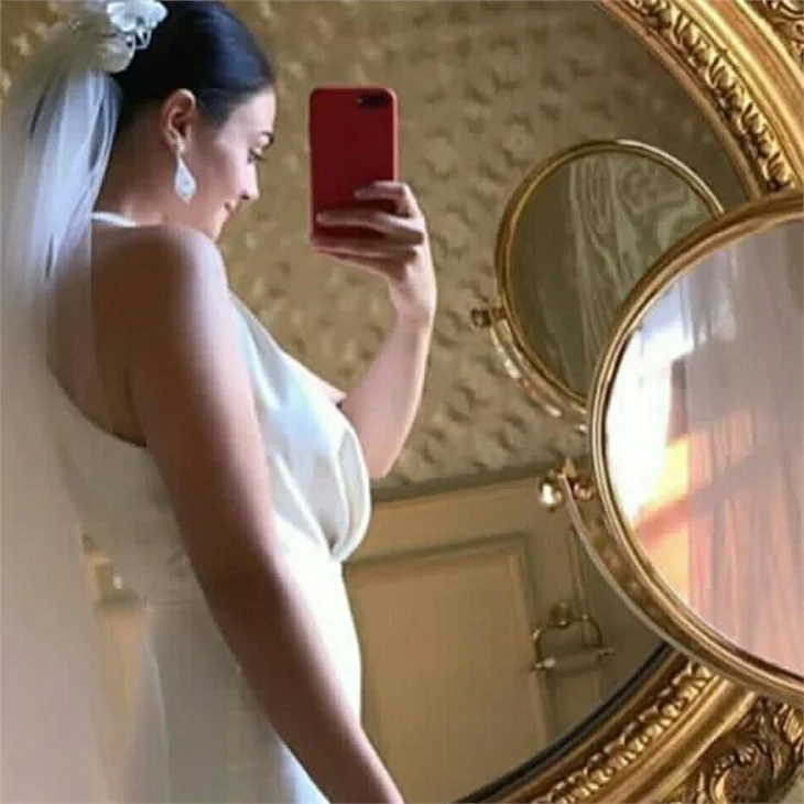Gökhan Töre ve Esra Bilgiç evlendi!