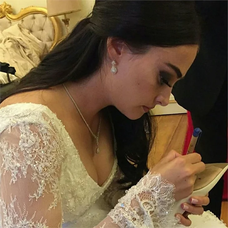 Gökhan Töre ve Esra Bilgiç evlendi!
