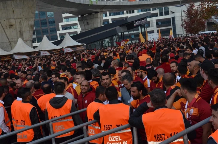Galatasaray-Fenerbahçe maç öncesi fotoğrafları...