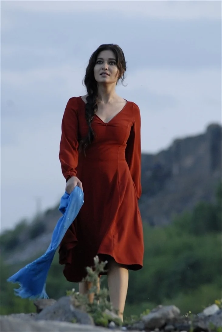 Nurgül Yeşilçay masal diyarında 5 hafta kalacak!