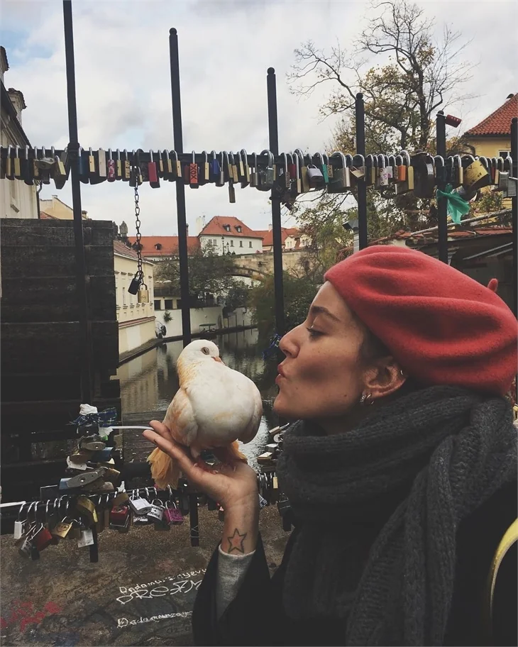 Pelin Akil ve Anıl Altan'dan neşeli kaçamak!