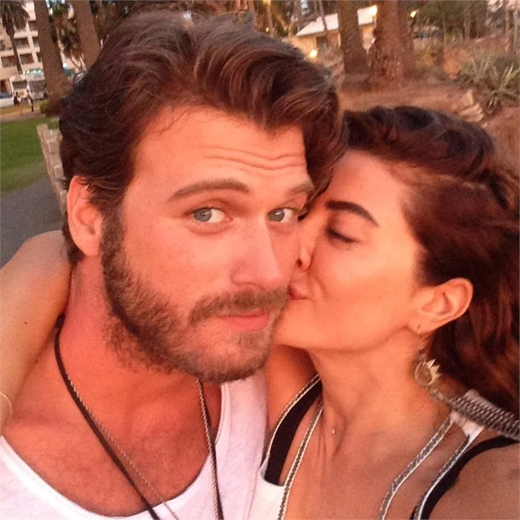 Başak Dizer'den eşi Kıvanç Tatlıtuğ'a romantik kutlama!