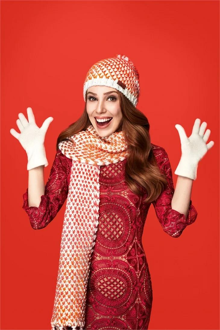 Elçin Sangu'ya sürpriz arkadaş!