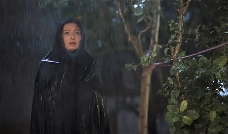 Nurgül Yeşilçay çarşafa girdi!
