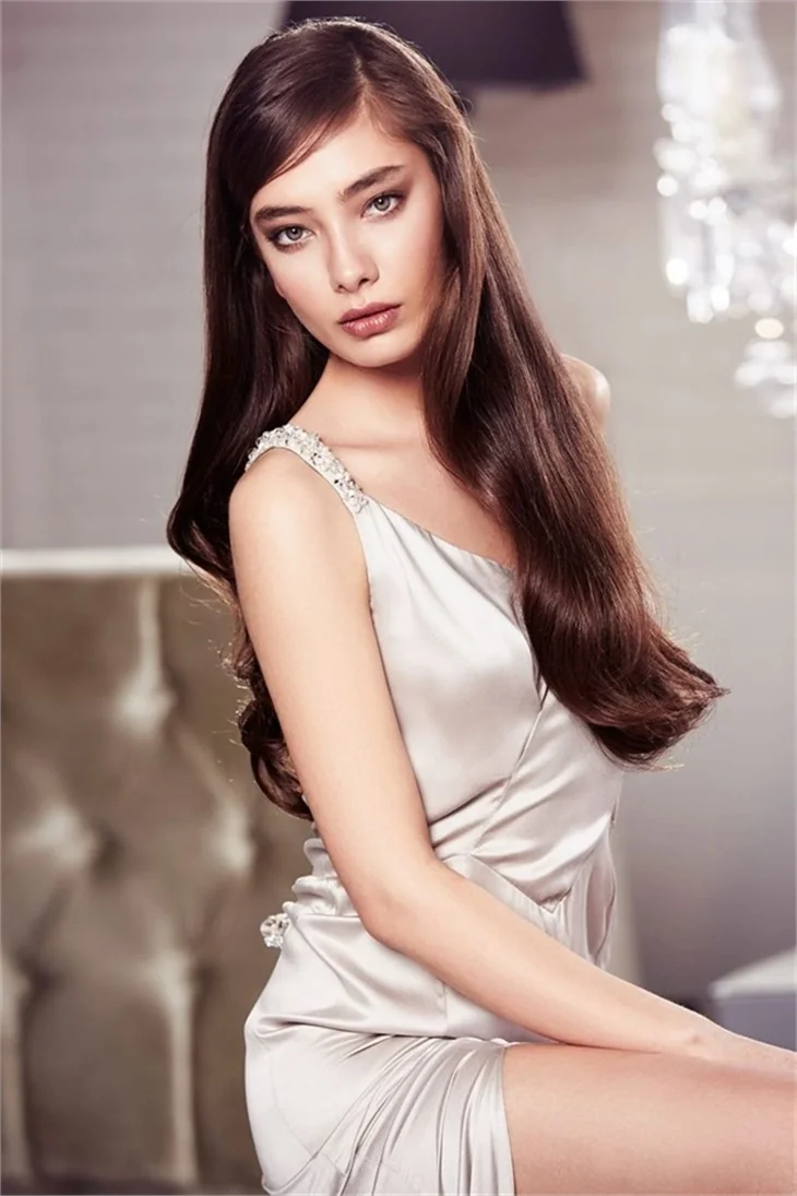 Neslihan Atagül'den set molası!