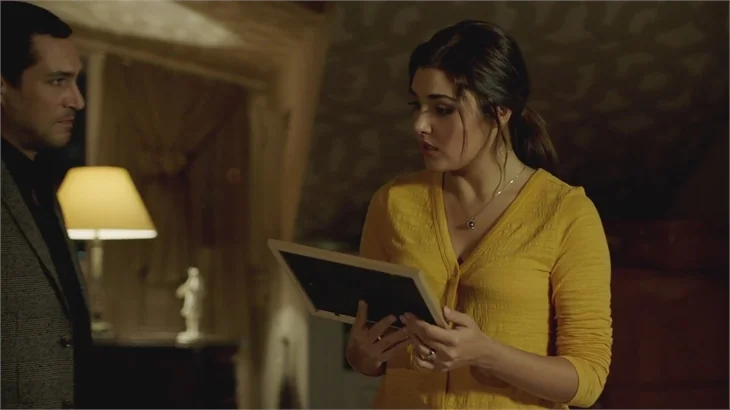 Hande Erçel'in set kazası korkuttu!
