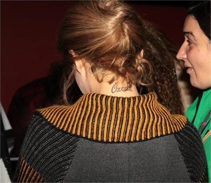 Buse Narcı, 'Özcan' dövmesini neden sildirdi?