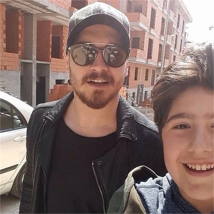 Çağatay Ulusoy şaşırttı!