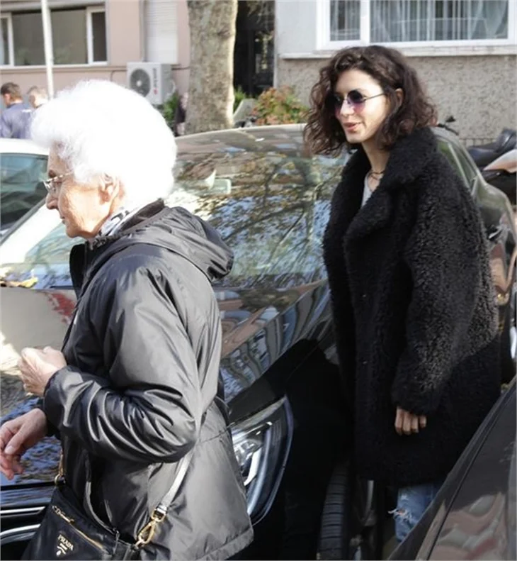 Beren Saat sessizliğini bozdu!