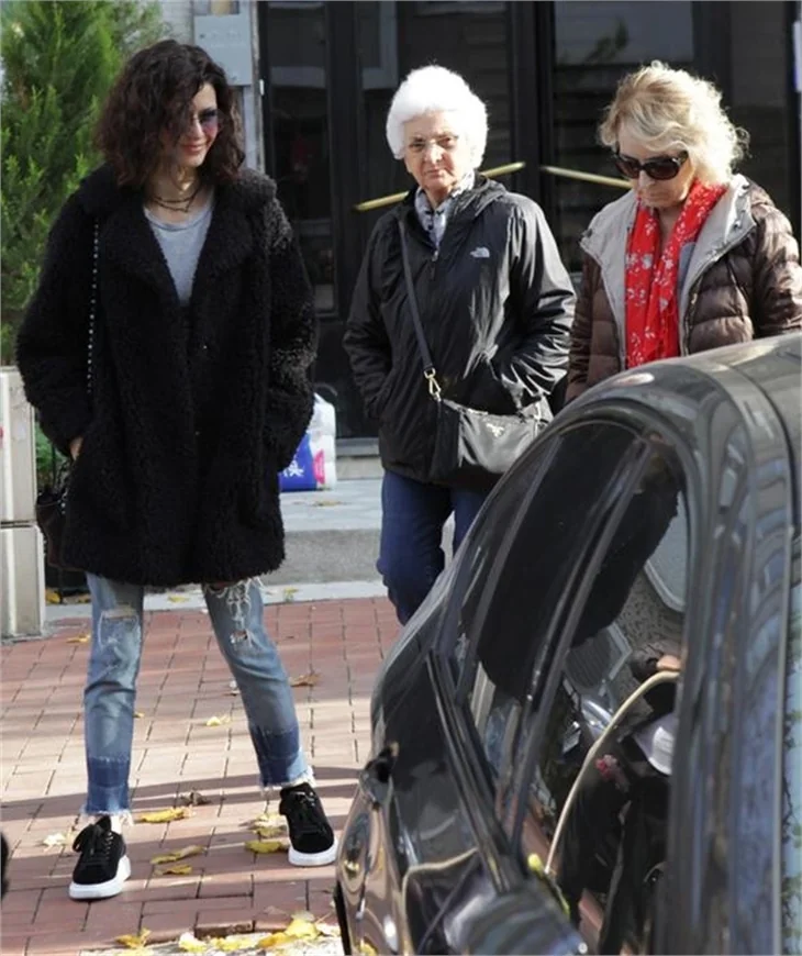Beren Saat sessizliğini bozdu!
