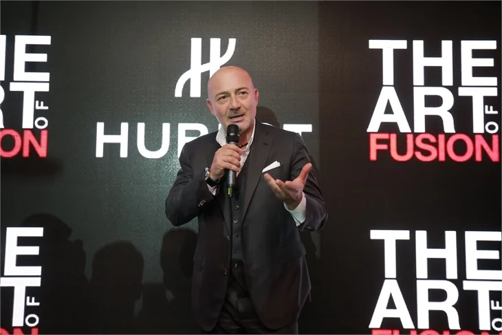 Kerem Bürsin'li davete büyük ilgi!
