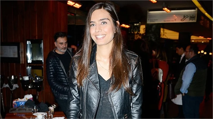 Amine Gülşe hasret giderdi!