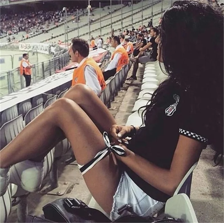 Futbolun güzelleri!