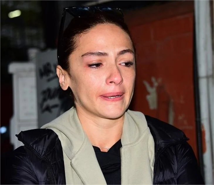 Sinem Öztürk gözyaşına boğuldu!