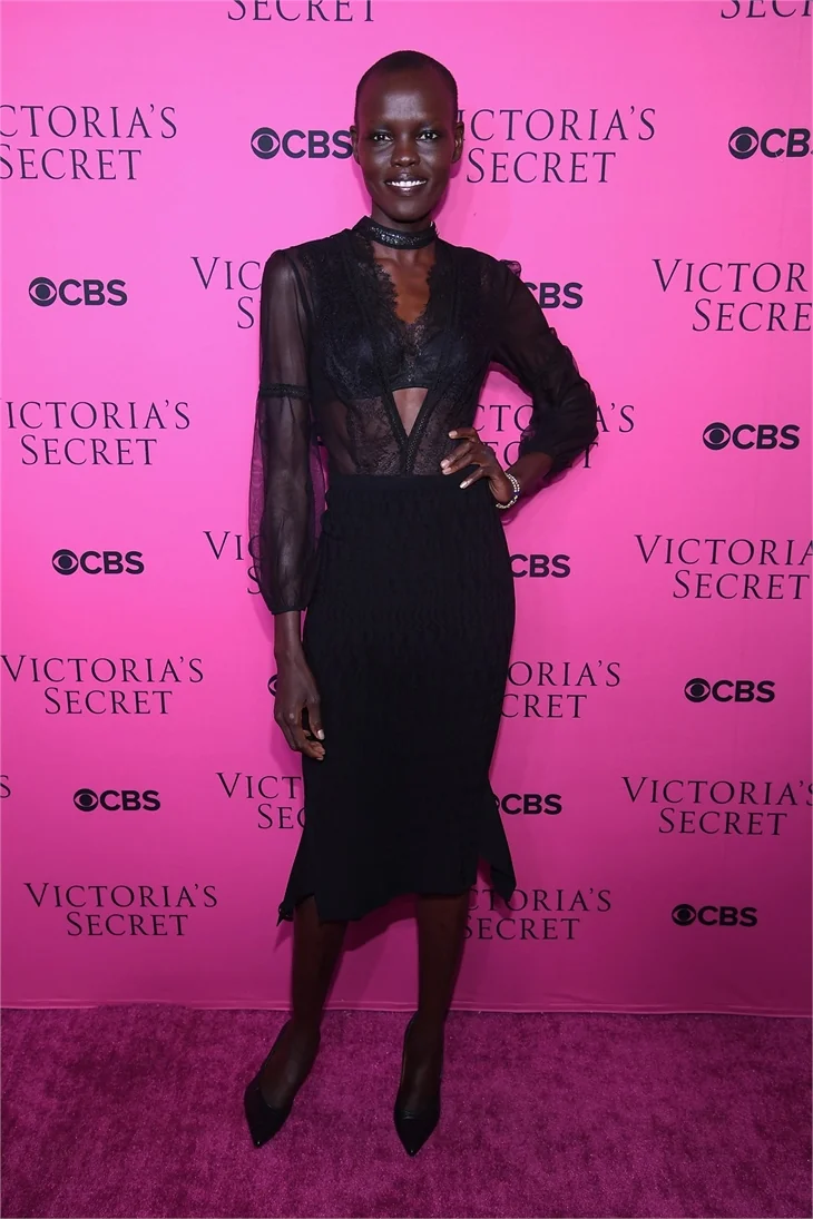 "Dünyanın en seksi şovu"nu izlediler!