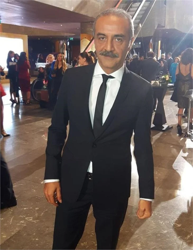 Kırmızı halıda şıklık yarışı!