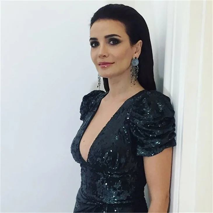 Kırmızı halıda şıklık yarışı!