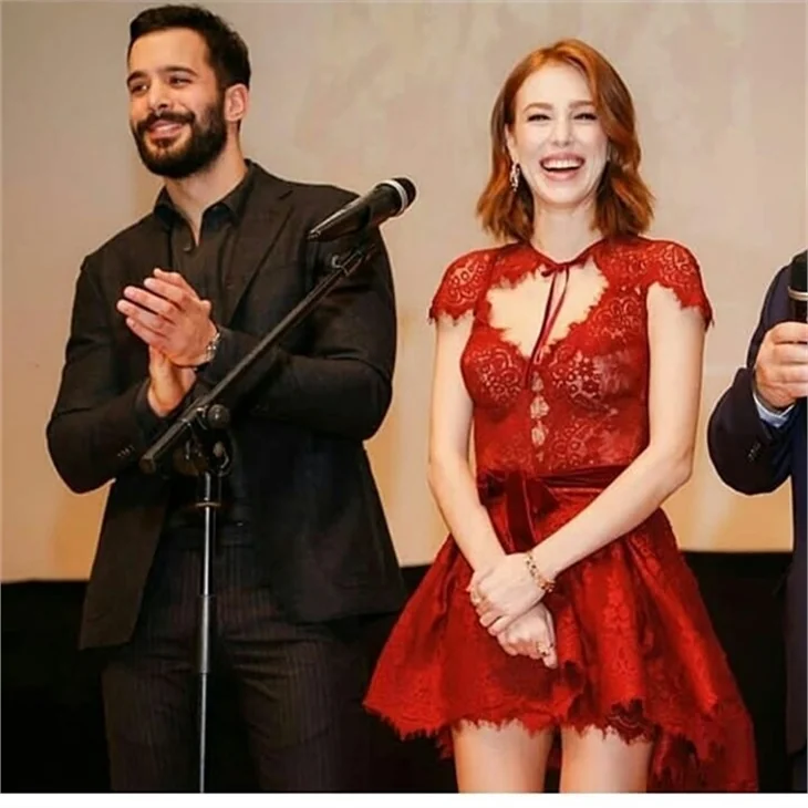 'Mutluluk Zamanı' Bakü'de gala yaptı!