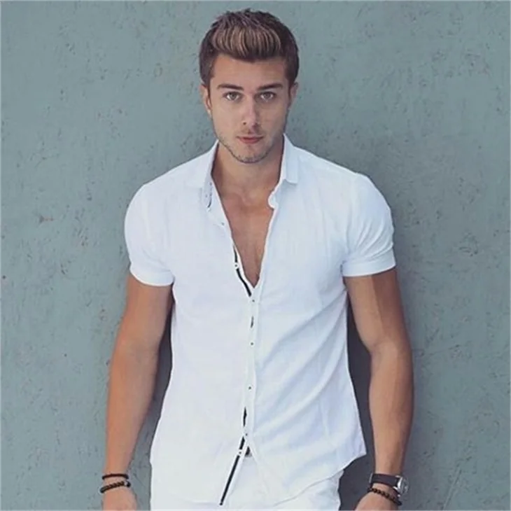 Ünlü model  Onur Seyit Yaran, hayranı yüzünden korku içinde!