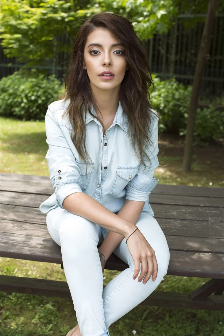 Selin Şekerci'nin yeni dizisi belli oldu!