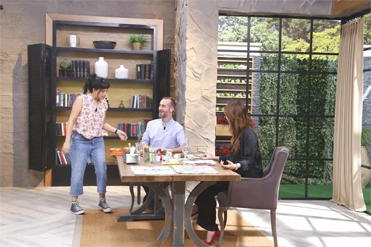 Gupse Özay, canlı yayını bastı!