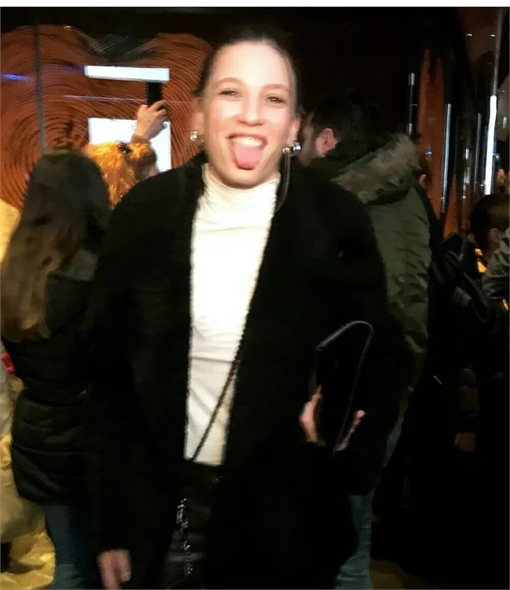 Serenay Sarıkaya şıklığı!