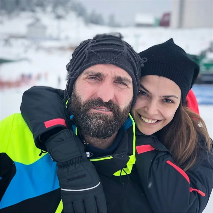 Timur Acar ve Eda Özerkan'ın tatil keyfi!